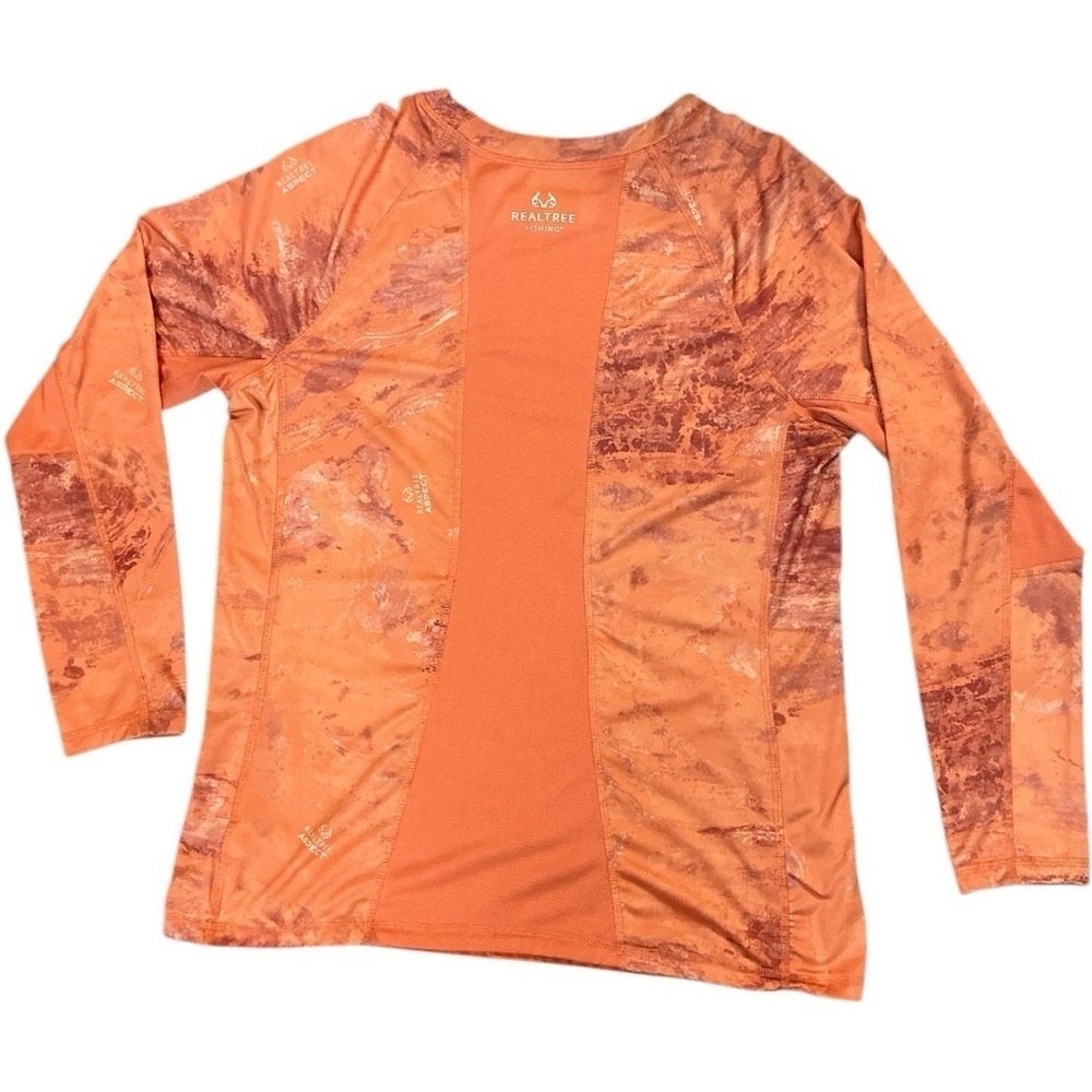 Women’s. RealTree fishing shirt - Picture 2 of 3